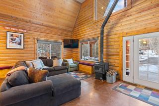 Evy's Family Ranch Cabin Secluded - 0