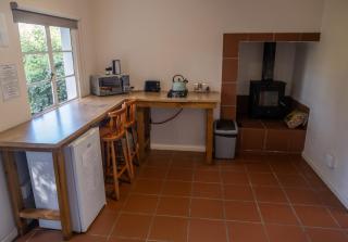 Natures Way Bush Pig Cottage - The Crags - 5