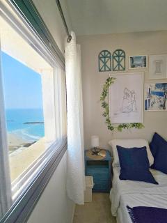 Beachfront Bliss 3 bedroom Privacy - Netanya - 2