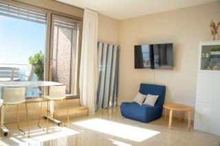 Beachfront Bliss 3 bedroom Privacy - Netanya - 2