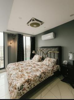 Stay Classy Bahria King Suite - Lahore - 0