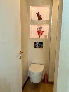 heart of Old Antibes - 9