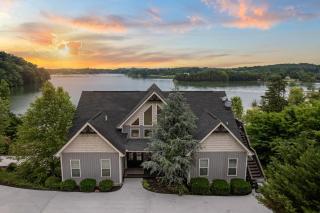 Sunsets at the Lake by American Patriot Getaways - 3