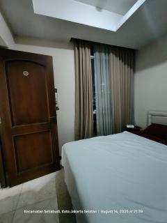 Cozy unit in Bellagio Residence - Jakarta - 3