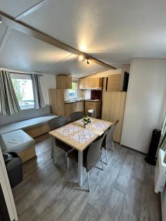 Mobil-Home à Camiers Sainte Cécile - 2