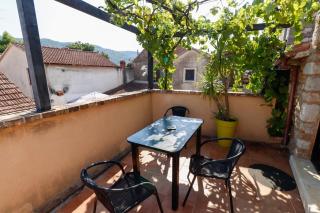 Apartment George - Stari Grad - 5