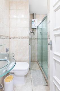 Tropical Copacabana Apartments - 4