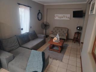 Puravida guesthouse - Umkomaas - 4