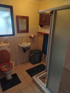 Puravida guesthouse - Umkomaas - 3