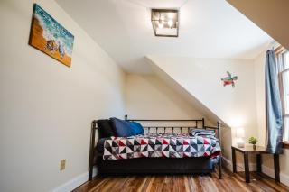 Spacious Country Home, Hot Tub, Fire Pit, Deck - 4