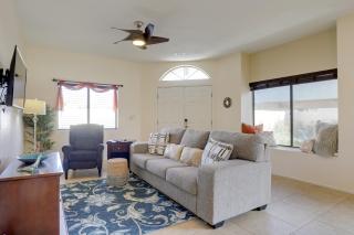 Sunny Tucson Townhome with Patio and Mountain Views! - 8