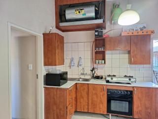 Cozy one bedroom in Kaldi Place - Rustenburg - 9