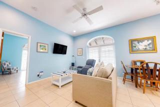 Coral Reef Suite - 6