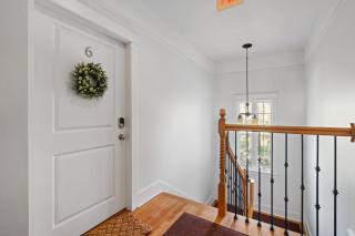 Casita Tropical l Walk to DT l Mins to Beach - 5