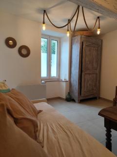 Maison En Centre Ville - Saint-Saturnin-lès-Avignon - 3