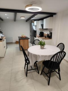 Maison En Centre Ville - Saint-Saturnin-lès-Avignon - 9