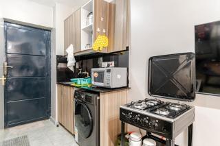 Acacia Haven Studio, Junction Mall, Ngong road - Nairobi - 1