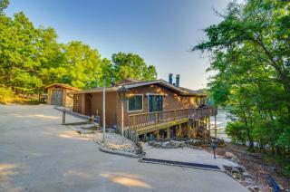 Dock and Prime Location Lakefront Osage Beach Home - 8