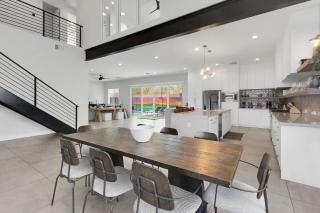 Modern Dreamland in Old Town - 5