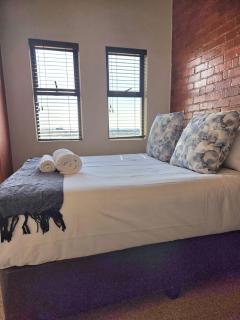 1 bed Apartment in hatfield - Pretoria - 5
