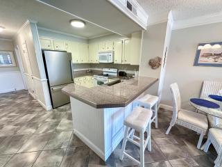 Tilghman Beach and Racquet Club 240 - 5