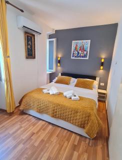 INCHY ACCOMMODATION - in the center of Diocletian's Palace - 5