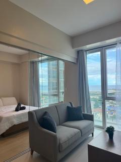 Cozy Seaview Condo at Mactan Newtown Beach Near Airport - 7