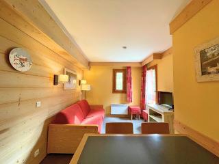 Les Menuires: 2 pièces pour 4 personnes, 34m², cuisine équipée, proche remontées mécaniques - FR-1-452-89 - Les Menuires - 2