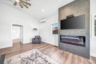 Waterfront at PK - Sleeps 12! - Graford - 9
