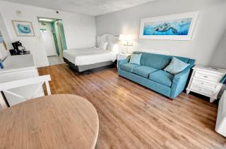 Direct Oceanfront Studio Sandcastle South Pools - Myrtle Beach - 9