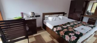 Light House Resort Peermedu - 4