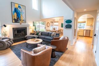 Newly Renovated Wine Country Home - Napa - 8
