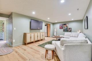 Ski, Hike and More Homey Huntsville Retreat! - 6