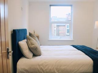 City Centre 2BR Flat with parking, Sleeps 6 - Nottingham - 9