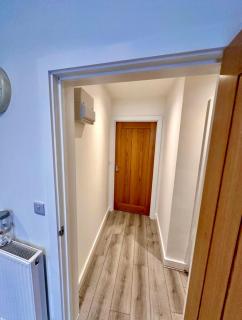 City Centre 2BR Flat with parking, Sleeps 6 - Nottingham - 8