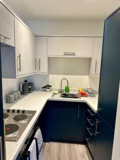 City Centre 2BR Flat with parking, Sleeps 6 - Nottingham - 6