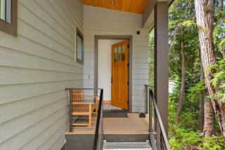 Sleeps 14 Hot Tub Sauna Fire Pit Stunning Views - 2