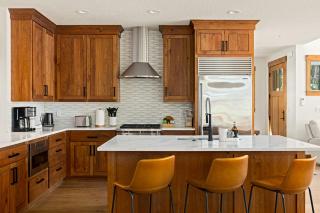 Sleeps 14 Hot Tub Sauna Fire Pit Stunning Views - 7