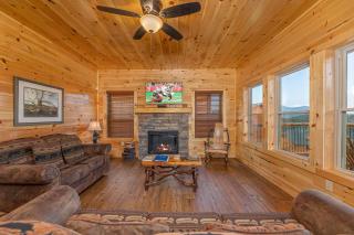 The One with the View by American Patriot Getaways - 2