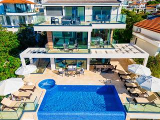 Modern & Spacious Villa in Kalamar Bay - Kaş - 3