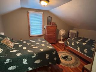 Moose Riverside Bungalow 3BR Home Old Forge NY - 7