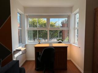 Near City Centre - Two Bed Apartment - 7