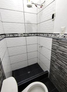 Casa familiar con parrilla, piscina, WiFi y cesped -  - 8