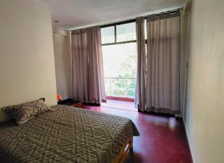Casa familiar con parrilla, piscina, WiFi y cesped - - 6
