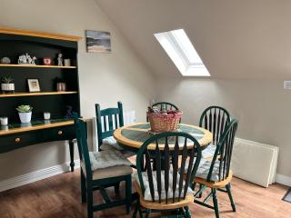 Lahinch Central 3-Bed Retreat - 6