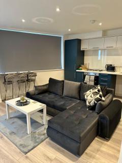 City Centre 2BR Flat with Parking, sleeps 7 - Nottingham - 0