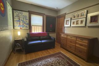 Timeless on Taylor Street - 4