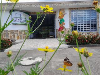 Hotel La Puerta Del Viento - - 0