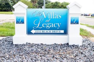 Beachy Villa! Just Renovated, Pools, 2 Min to the Beach - Gulfport - 6