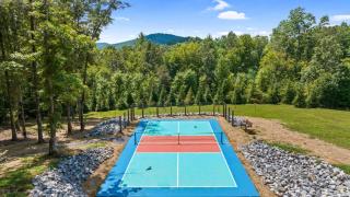 Views for Miles Sleeps 16 Hot Tub Arcade Games - 8